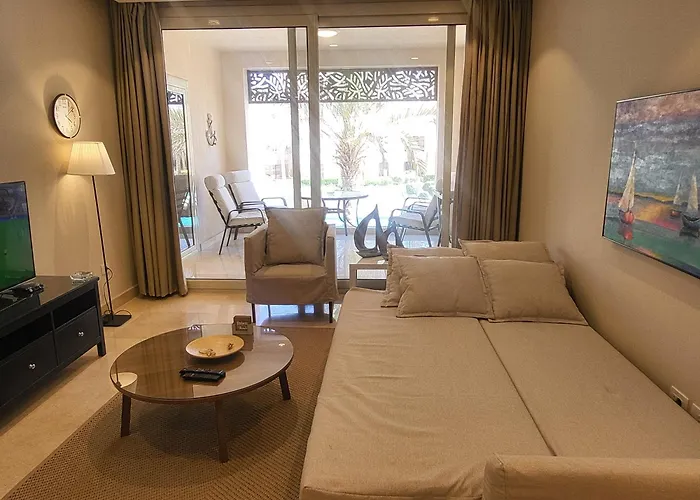 Mangroovy - 2br La Blanca Pool View Hurghada